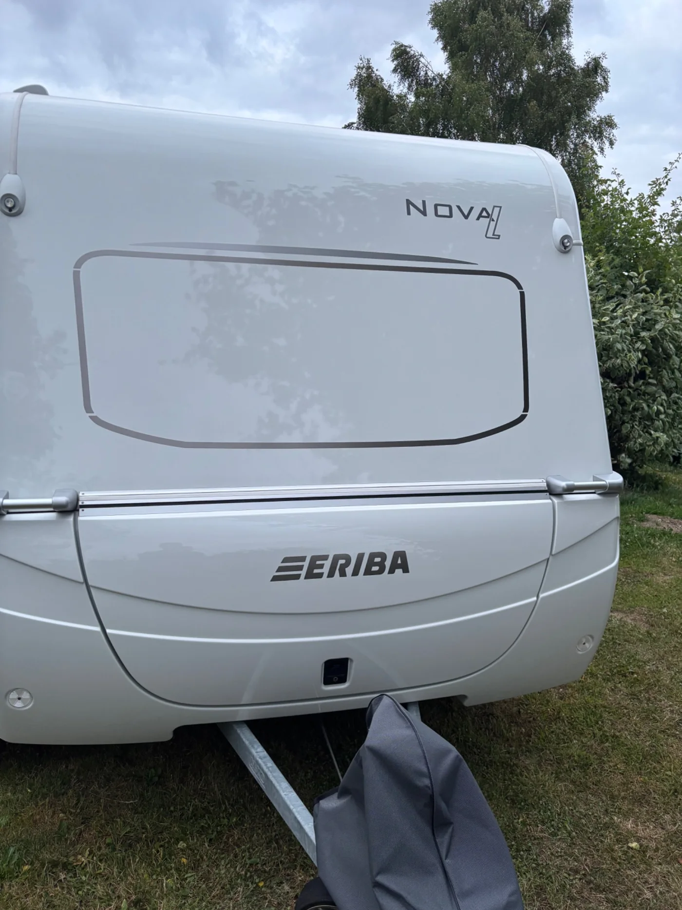 Frontansicht des Eriba Nova Light 515